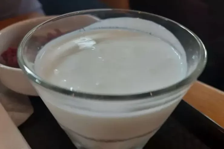 Kefiri yatmazdan əvvəl  içməyin - hamının inandığı mif 