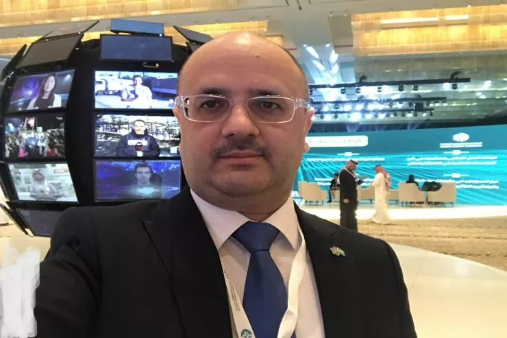 Azərbaycan BƏƏ əlaqələri ən zirvə nöqtədə  - Rasim Abdulla yazır