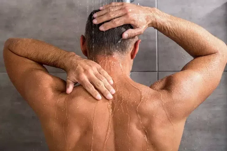 Stressi azaltmaq və yuxunu yaxşılaşdırmaq üçün necə duş qəbul etməli? 