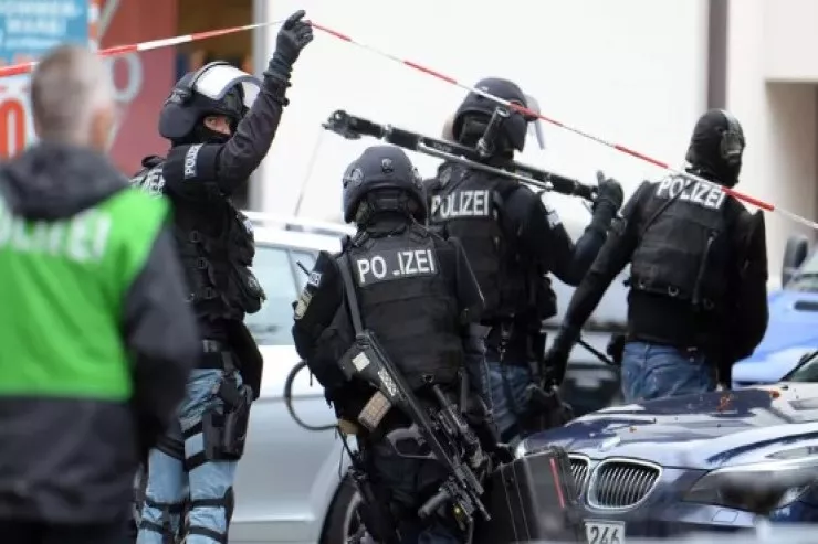 Səs-küyə səbəb olan bank soyğunu - Günorta bankı soyub gözdən itdilər 