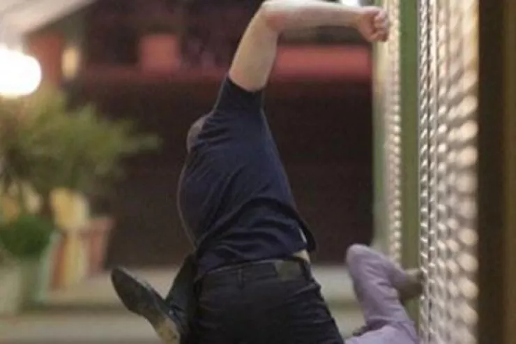 Oğurluq iddiası ilə kişini döyüb öldürdü 