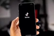 Həkimlərdən valideynlərə XƏBƏRDARLIQ:  TikTok-da yeni trend ölümcüldür 