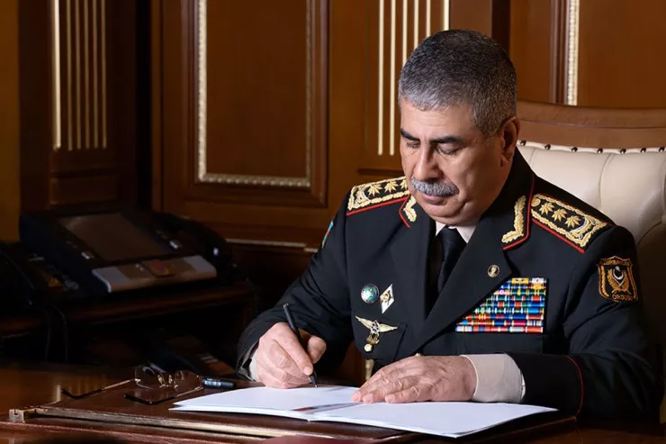 Zakir Həsənov polkovniki  işdən çıxardı