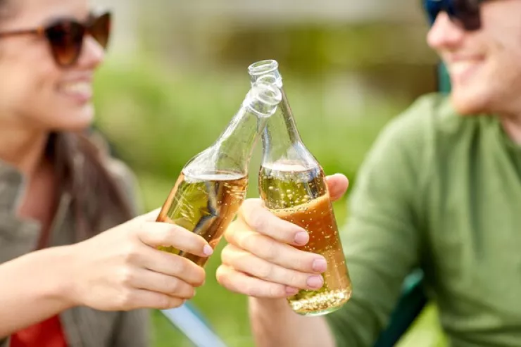 İçkiyə görə  işdən qovulmuşdu, 55 min dollar  kompensasiya alacaq