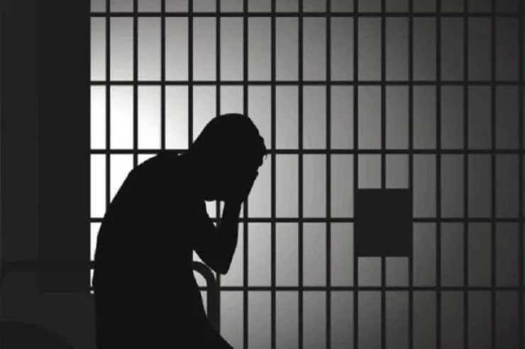 Həbsdə olanlar da icbari tibbi sığortadan FAYDALANACAQ 