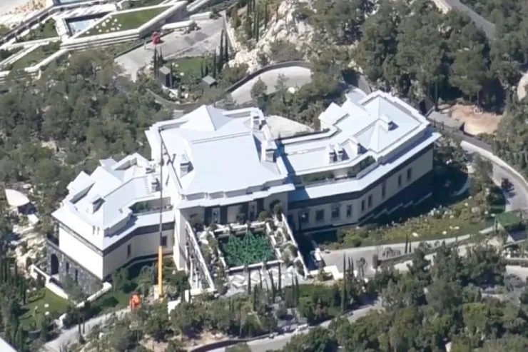 Putinin daha bir sarayı  tapıldı – tualetdə əjdahalar  və daha nələr...