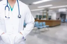 Stomatoloqların kütləvi etirazı:  TƏBİB 1140 həkimi ixtisar etmək istəyir - ARAŞDIRMA 