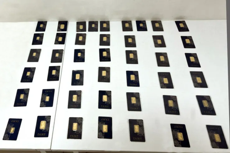 Dubaydan Bakıya qızıl gətirilməsinin  qarşısı alındı