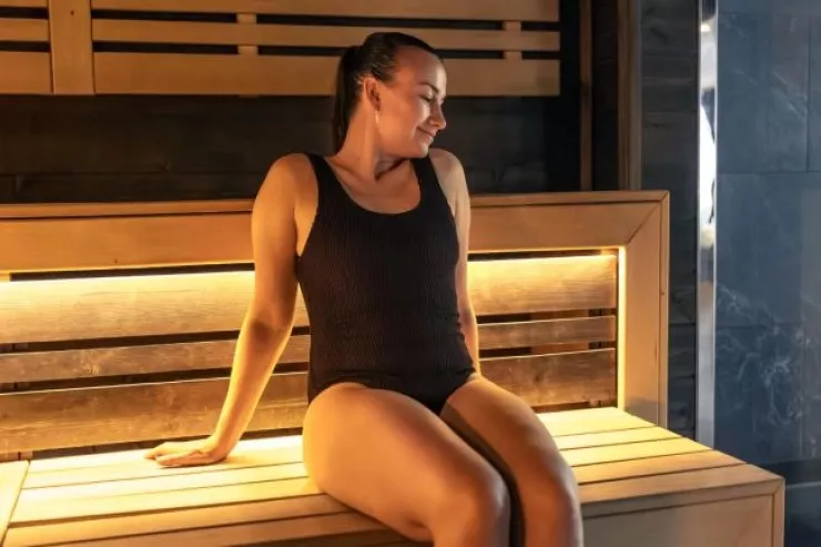 Sauna   həqiqətən dərinizi daha sağlam  edirmi?