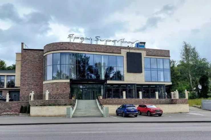 Azərbaycanlı oliqarxın   məşhur restoranı sökülür - 15 milyon şirinlik  də puç oldu