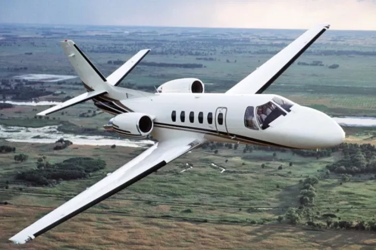 Təyyarə eniş zamanı motosiklet sürən  16 yaşlı oğlanı vurub öldürdü 