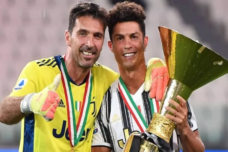 Ronaldo yenidən "Yuventus"a qarşı məhkəmədə qalib gəldi:  klub ona külli miqdarda  borcludur