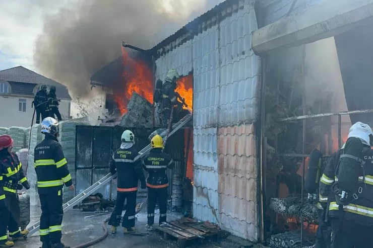 "Dərnəgül"də obyekt yanır - VİDEO  - YENİLƏNİB 