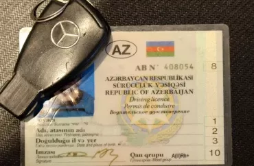 Sürücülük vəsiqəsi olmayan...