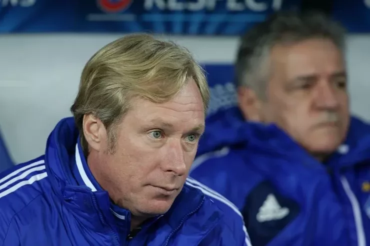 Keçmiş məşhur futbolçu santexniki  qızdırıcının olmaması səbəbindən DÖYDÜ 