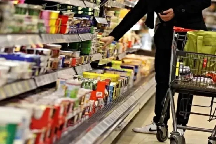 Xırdalanda mağazadan 7 minlik  OĞURLUQ