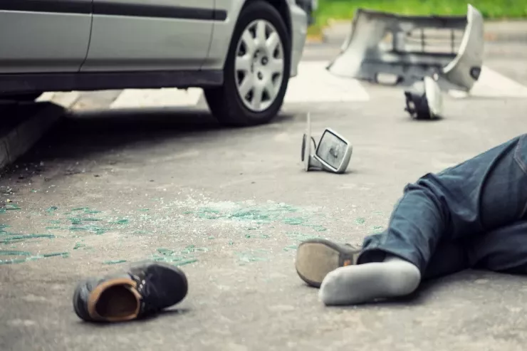 Saatlıda daha bir piyada yolda CAN VERDİ 