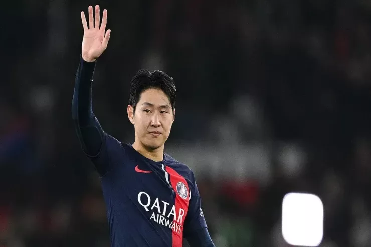 "Atletiko" PSJ-nin futbolçusu uğrunda  mübarizə aparır