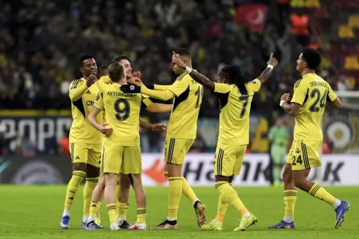 “Fənərbaxça”nın rəqibi “Nottingem Forest”  oldu