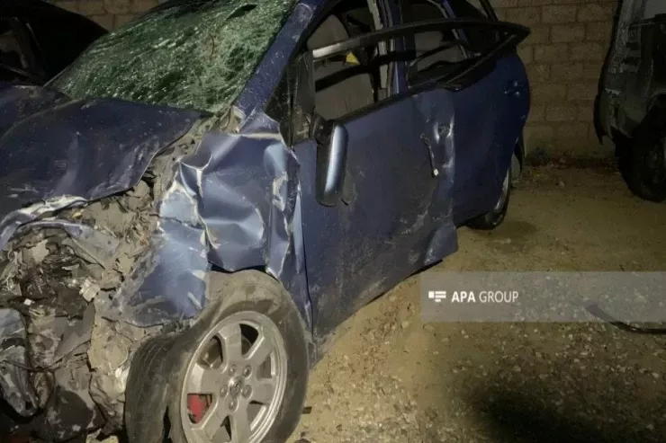 Tovuzda iki minik maşını toqquşdu:  yaralananlar var