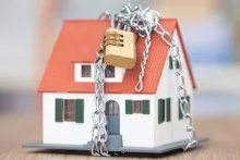 Rusiyada azərbaycanlının 2 milyonluq  evi ƏLİNDƏN ALINDI 