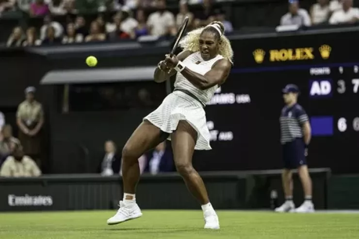 Serena Uilyams Uimbldonda ilk oyununda  məğlub oldu