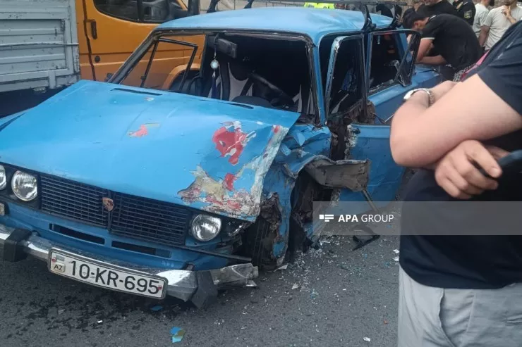 Zaqatalada iki minik avtomobili toqquşdu, 4 nəfər yaralandı 