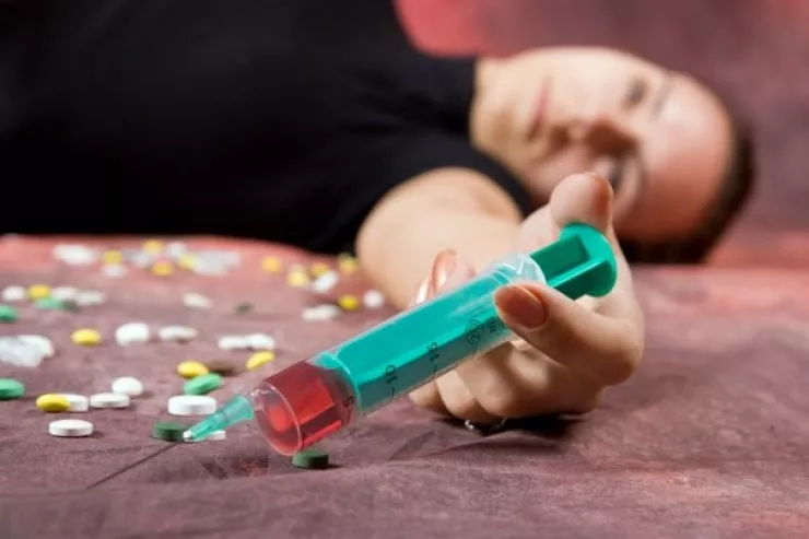 Narkomanları bu işlərə  qəbul edən vəzifəlilər cərimələnəcək 