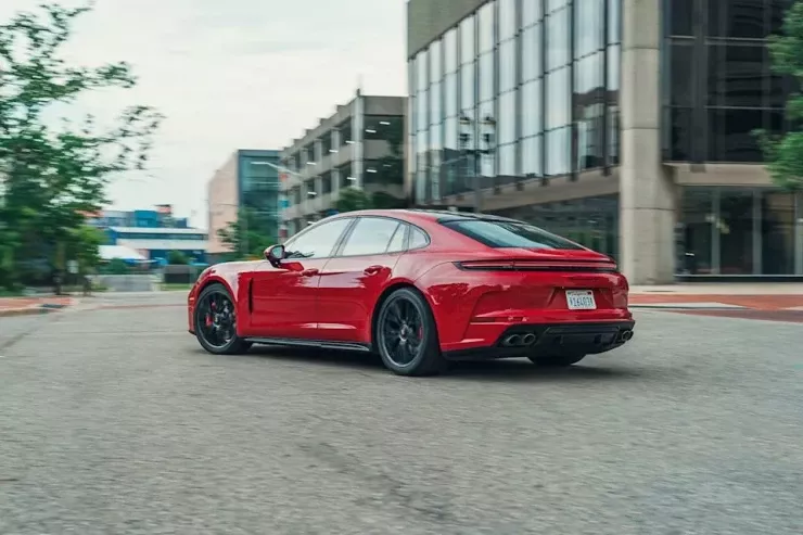 2026-cı ildə "Porsche"  satışları  16 faiz azaldı