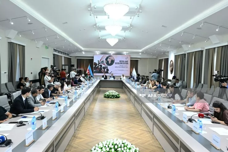 Bakıda “Media və dekolonizasiya: yüksələn səslər, güclənən narrativlər” beynəlxalq konfransı keçirildi