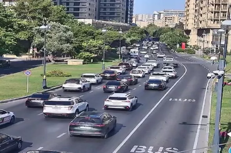 Bakıda bu yollarda sıxlıq var - SİYAHI 