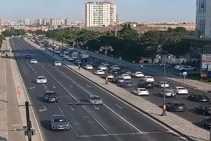 Bakıda bu yollarda sıxlıq var - SİYAHI 