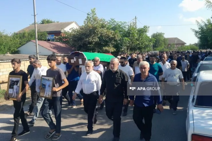 Odessa yaxınlığında vurulan gəminin kapitanı dəfn olundu 