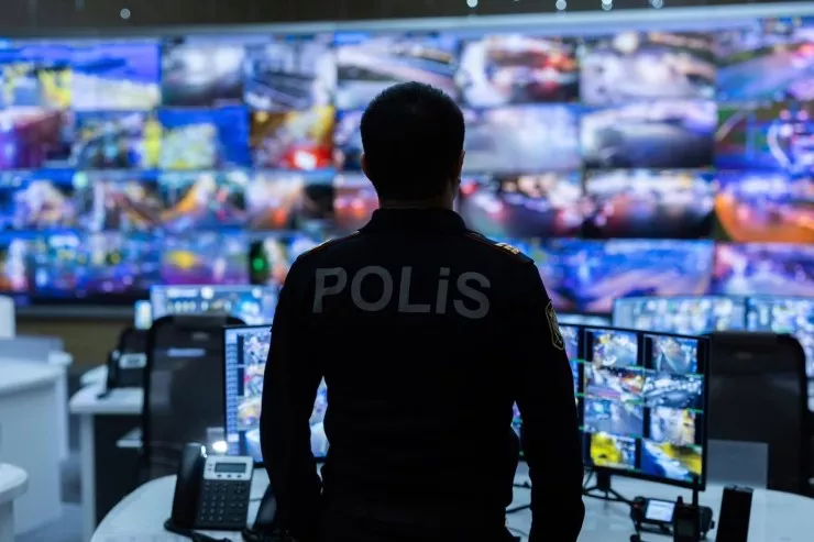 Silahı gizlətməyin, polisə təhvil verin - ÇAĞIRIŞ 
