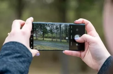 Smartfonla daha təbii fotolar çəkməyin yolu tapıldı 
