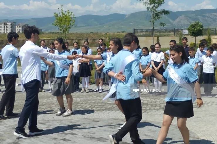 Ağdam və Füzulidə 33 il sonra "Son zəng" keçirildi - FOTO 