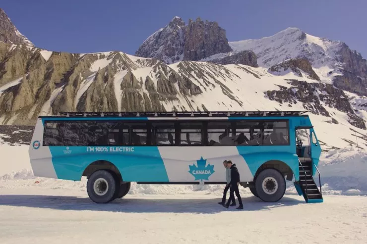 Dünyada ilk:  Bu elektrobus şarj  tələb etmir