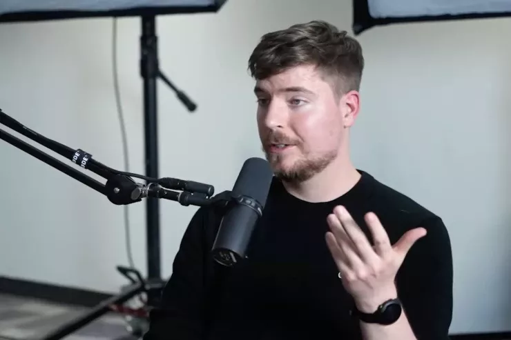 "MrBeast" yeni rekorda  imza atdı