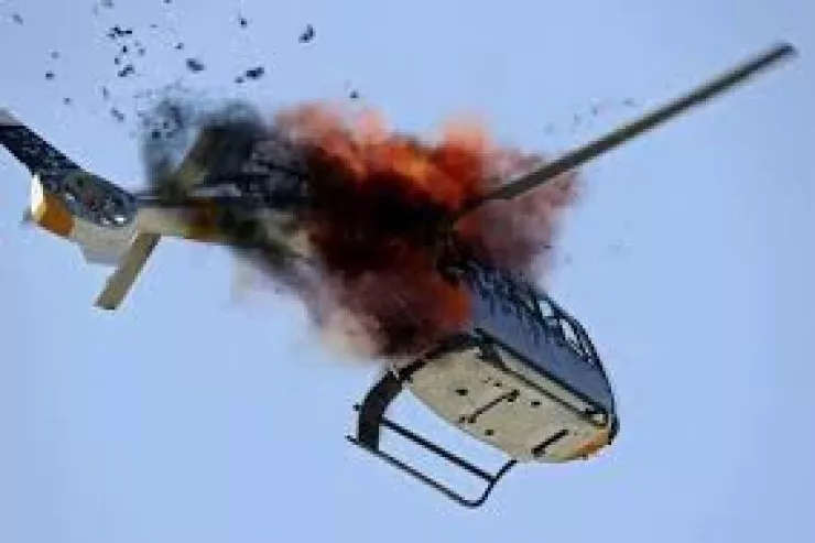 İki helikopter toqquşdu, dünyaca məşhur müğənni öldü 