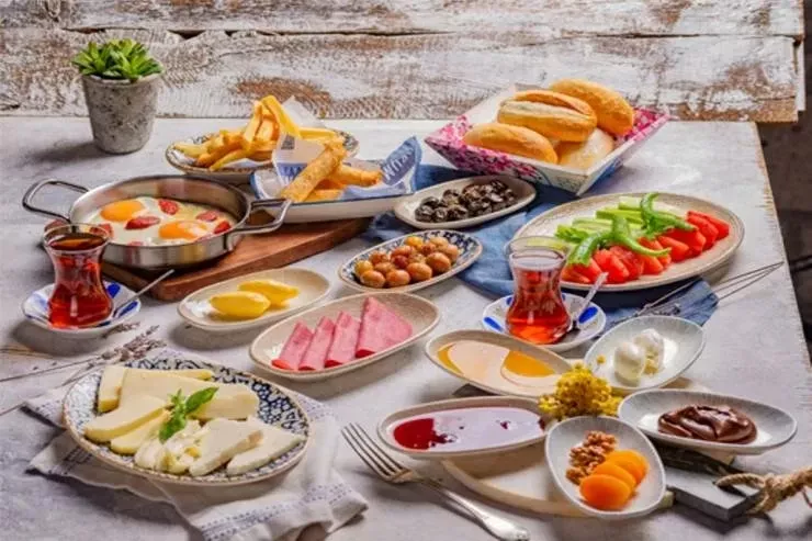 Yarım gün aclıq hiss etdirməyən  səhər yeməyi açıqlandı