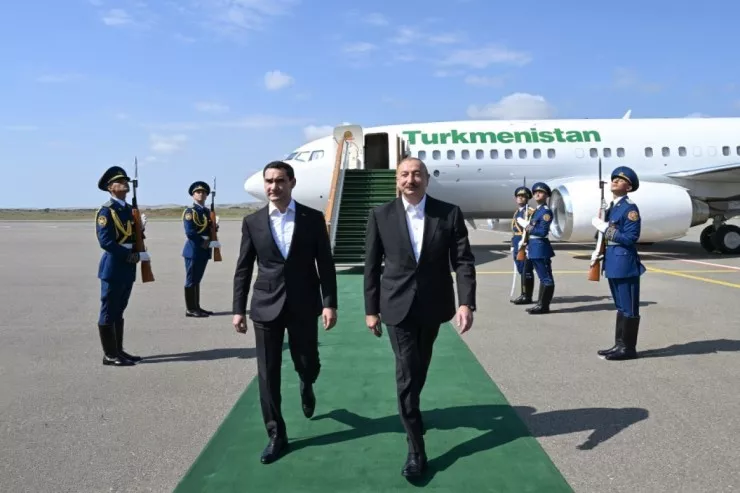 Türkmənistan Prezidenti Füzulidə   -FOTOLENT 