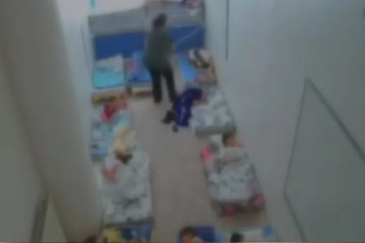 Türkiyədəki Azərbaycan məktəbində uşaqlara ŞİDDƏT:  çubuqla döydü - VİDEO 