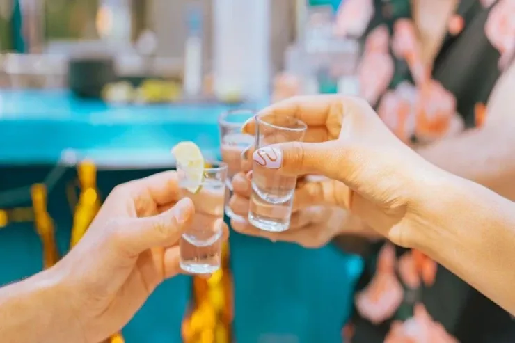 Alkoqol   bədəndə nə qədər qalır?