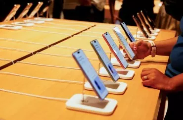 “iPhone”ların qiyməti ikiqat  artacaq