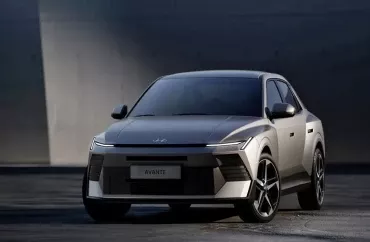 “Hyundai" yeni "Elantra”nı  təqdim etdi: xeyli fərq  var