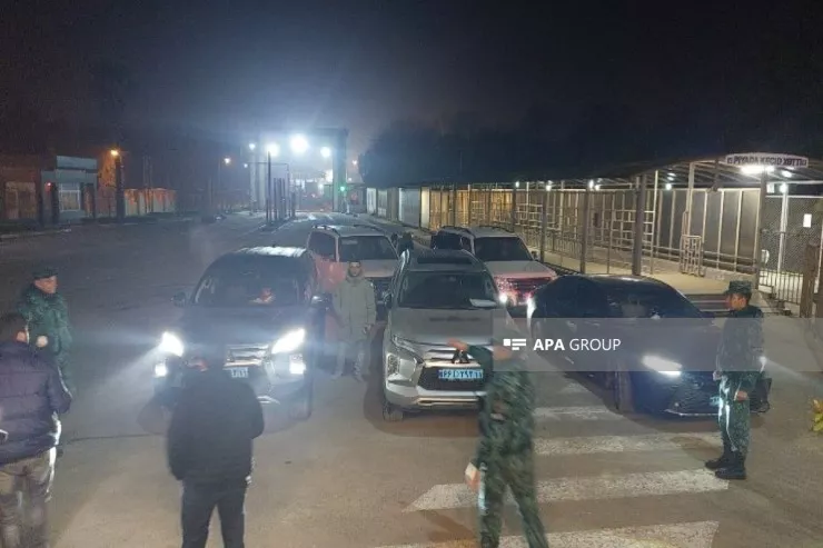 Tehrandakı Azərbaycan diplomatlarının təxliyəsi  təmin olundu