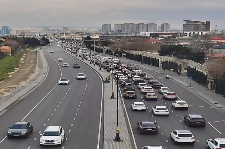 Bakıda bu yollarda sıxlıq var - SİYAHI 