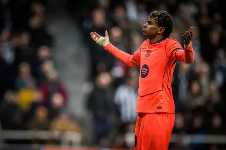 Yamal "Barselona"nın tarixi rekordunu  müəyyənləşdirdi