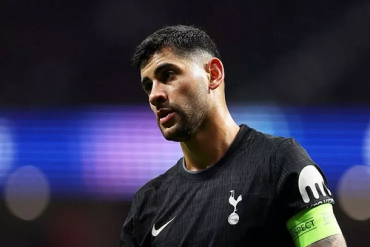 Dünya çempionu uğrunda dörd klub mübarizə  aparır