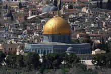 Qüdsün Köhnə Şəhərində çəkilmiş Əl-Əqsa Məscidi ərazisindəki Qaya Günbəzinin görünüşü